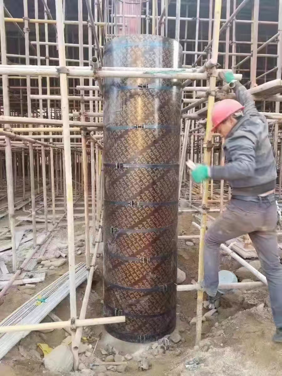 圓柱模板的五大優點、木質圓模板怎么保養